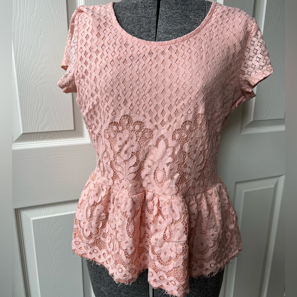 Maurices Peplum Top Large Peach Orange Lace Short Sleeve Blouse Women's